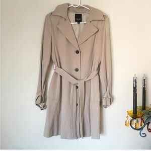 Simply Vera Wang Beige Pleated Trench Coat